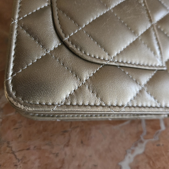 Chanel wallet on a chain gold champaign color. 7,5 x4,8 inches - Picture 12 of 16